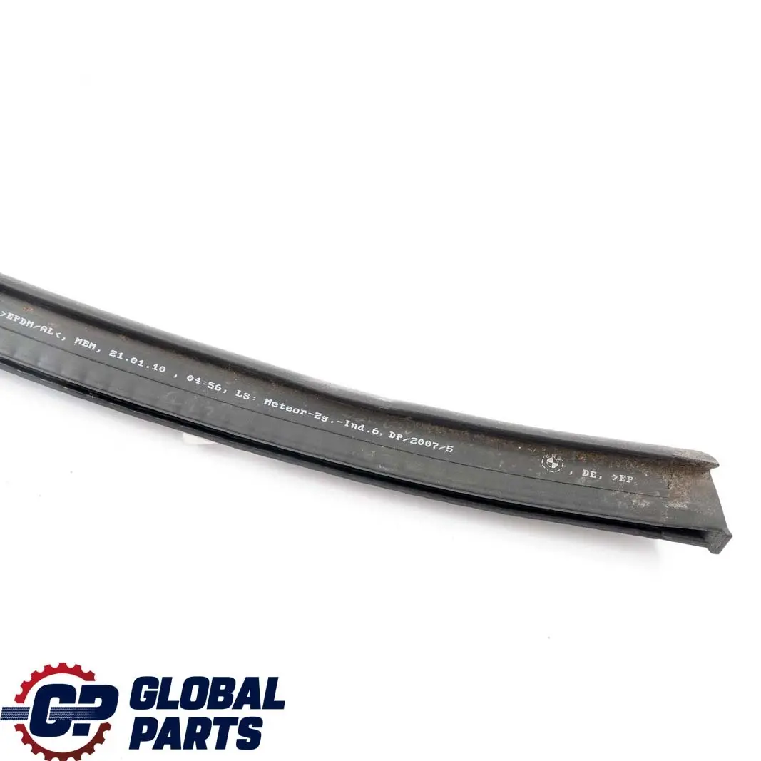 Techo Plegable Tapa Trasera Izquierda Junta Junta Tira para BMW Z4 E89 con número de pieza 7149455 BMW Z4 E89 Techo Plegable Tapa Trasera Izquierda Junta Junta Tira - SKU 7149455 - Número de pieza 7149455