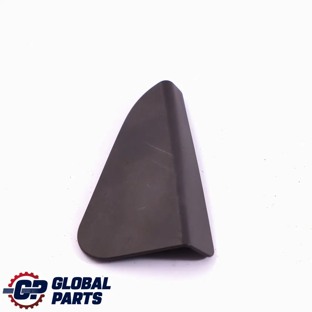 Revetement elairage Arriere Gauche Gris Basalte pour BMW 7 E65 E66 à propos du numéro de pièce 7149495 BMW 7 E65 E66 Revetement elairage Arriere Gauche Gris Basalte - SKU 7149495 - Numéro de pièce 7149495