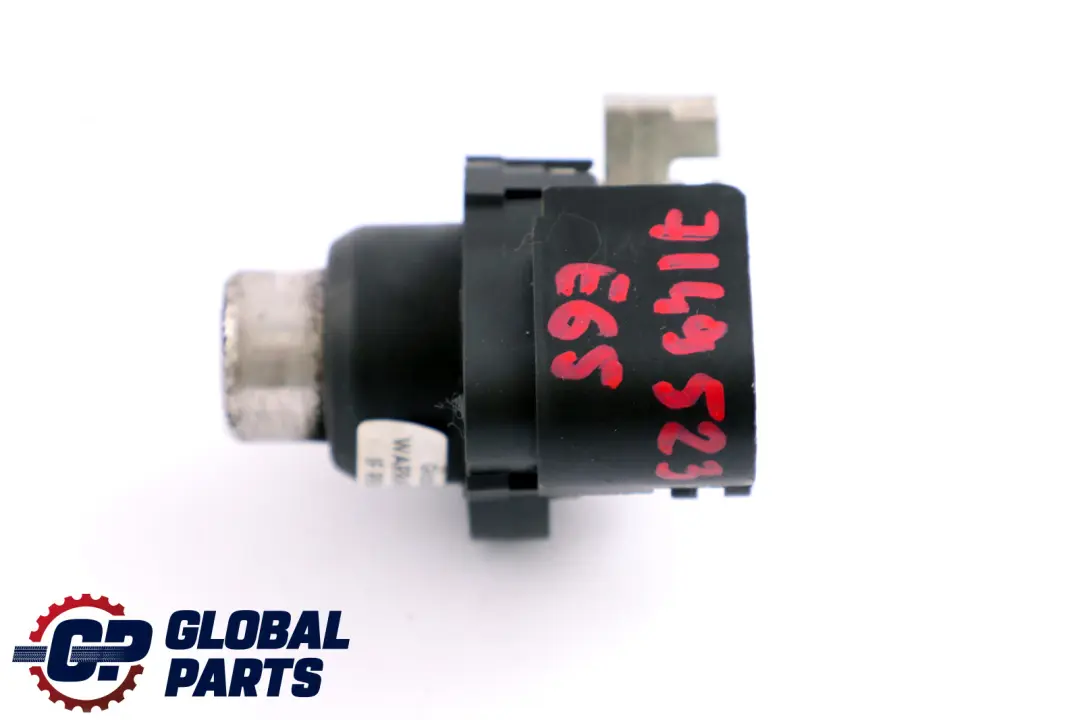 Obturateur Avec Code pour BMW 7 E65 E66 E67 à propos du numéro de pièce 7149523 BMW 7 E65 E66 E67 Obturateur Avec Code - SKU 7149523 - Numéro de pièce 7149523