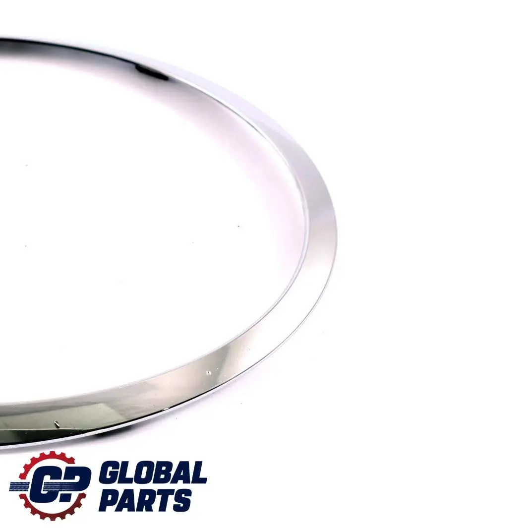 Anello Trim Faro Destro Cromato per Mini One Cooper R56 R55 R57 LCI con numero di parte 7149906 Mini One Cooper R56 R55 R57 LCI Anello Trim Faro Destro Cromato - SKU 7149906 - Numero di parte 7149906