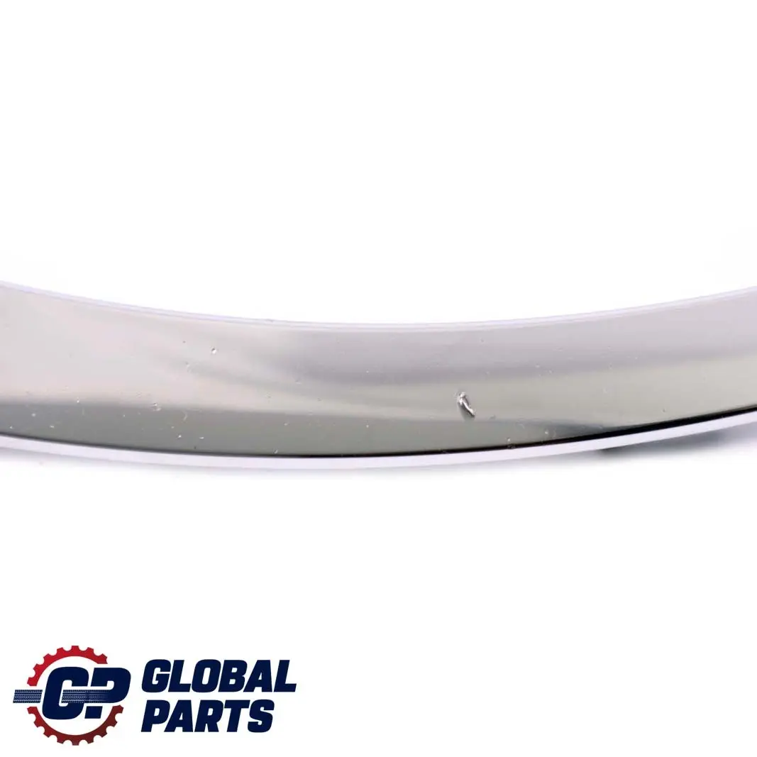 Anello Trim Faro Destro Cromato per Mini One Cooper R56 R55 R57 LCI con numero di parte 7149906 Mini One Cooper R56 R55 R57 LCI Anello Trim Faro Destro Cromato - SKU 7149906 - Numero di parte 7149906