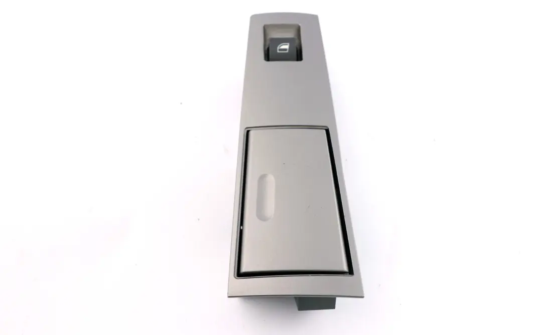  *BMW 7 er E65 Blende Ascher Rechts Titan - SKU 7149962 - Teilenummer 7149962