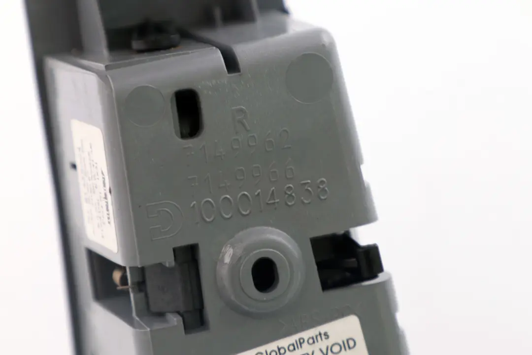 BMW E65 Trasero Derecho Interruptor Ventana Levantador Acabado Cenicero Titan - SKU 7149962 - Número de pieza 7149962