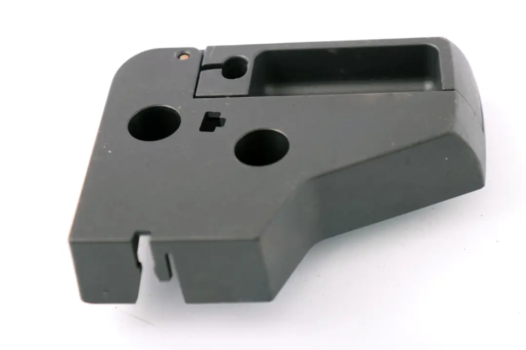 BMW E82 E90 E90N E92 Asiento Trasero Unidad De Accionamiento De Carga Izquierda - SKU 7151369 - Número de pieza 7151369
