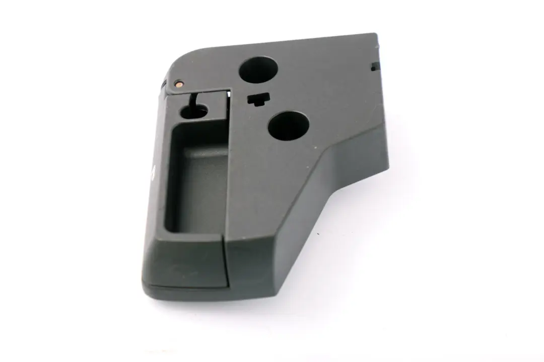 BMW E82 E90 E92 Uchwyt osłona panel fotela tylnego - SKU 7151370-1 - Numer Części 7151370