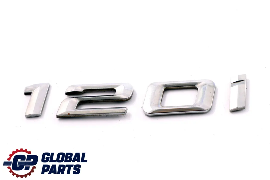 Emblem hinten Schriftzug Logo Zeichen 120i für BMW 1 er E81 E82 E87 LCI mit Teilenummer 51147151386 BMW 1 er E81 E82 E87 LCI Emblem hinten Schriftzug Logo Zeichen 120i - SKU 7151386 - Teilenummer 51147151386