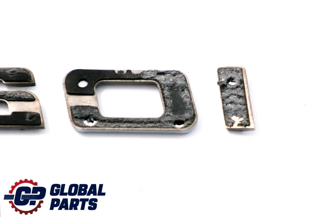 BMW E81 E82 E87 LCI Stemma Posteriore Scritta Logo Segni 120i - SKU 7151386 - Numero di parte 51147151386