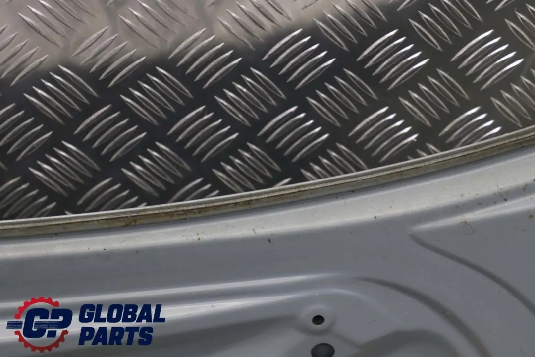 Klapa tylna tył bagażnika Arktis do BMW E90 o numerze 41627151491 BMW E90 Klapa tylna tył bagażnika Arktis - SKU 7151491-AM - Numer Części 41627151491