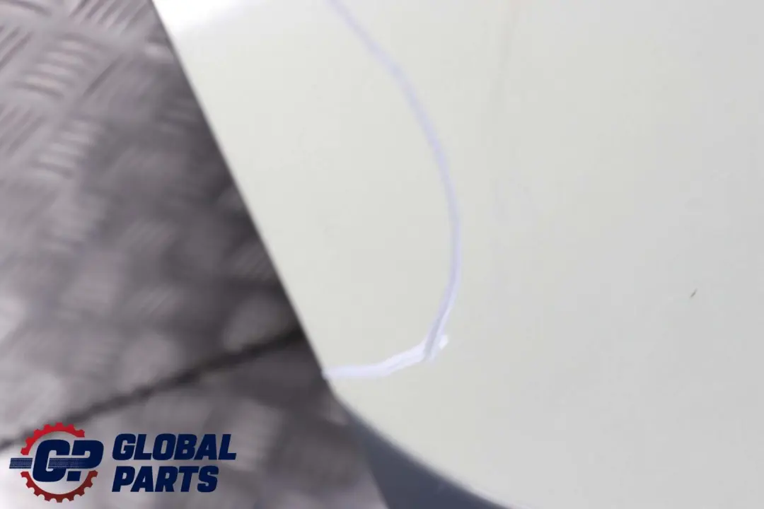 Klapa tylna tył bagażnika Arktis do BMW E90 o numerze 41627151491 BMW E90 Klapa tylna tył bagażnika Arktis - SKU 7151491-AM - Numer Części 41627151491