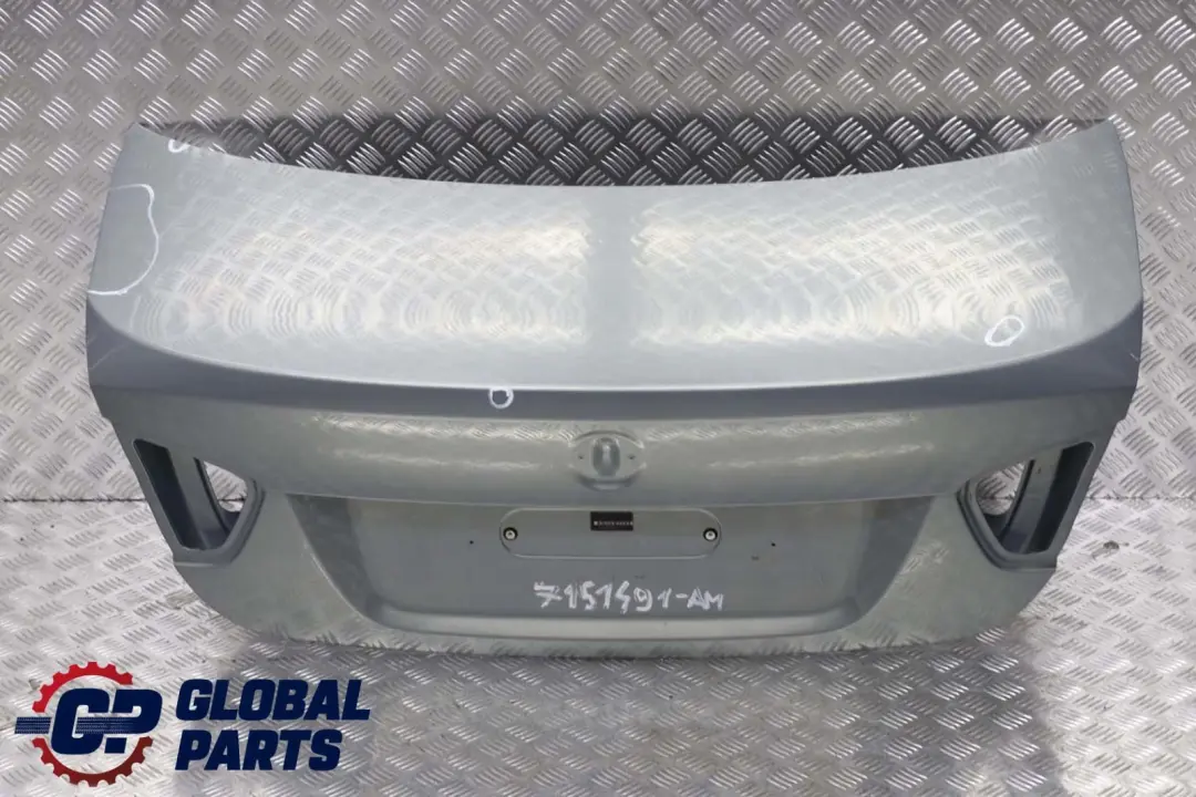 BMW E90 Klapa tylna tył bagażnika Arktis - SKU 7151491-AM - Numer Części 41627151491