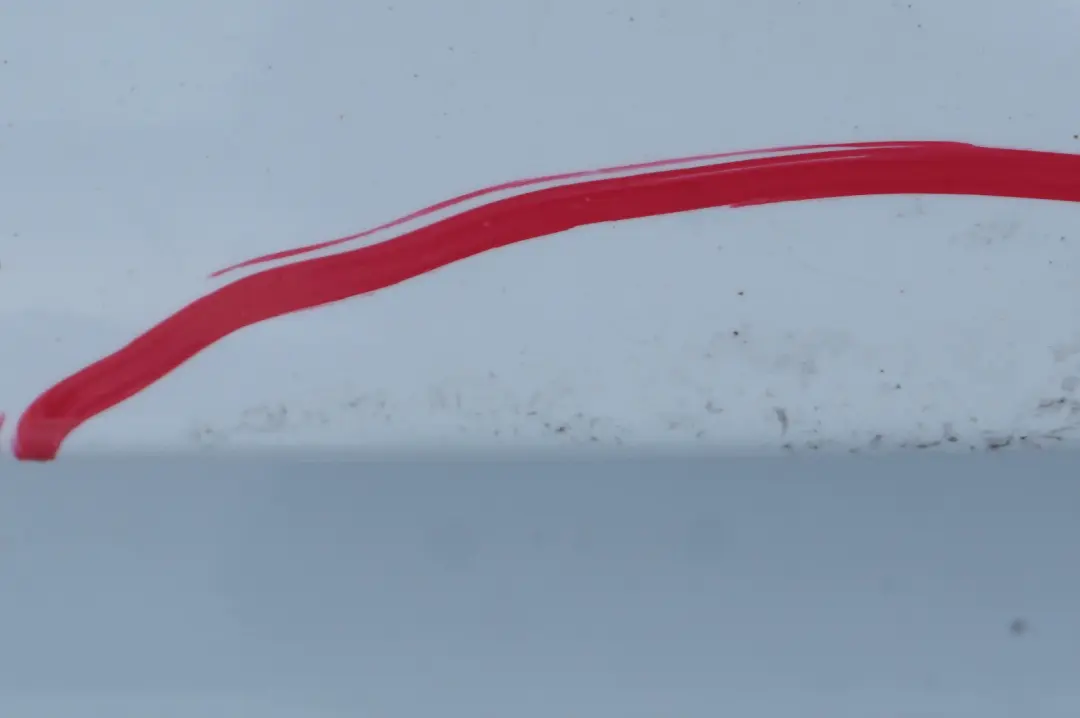 Klapa bagażnika tył tylna Alpinweiss 300 do BMW E90 o numerze 7151491 BMW E90 Klapa bagażnika tył tylna Alpinweiss 300 - SKU 7151491-AW1 - Numer Części 7151491