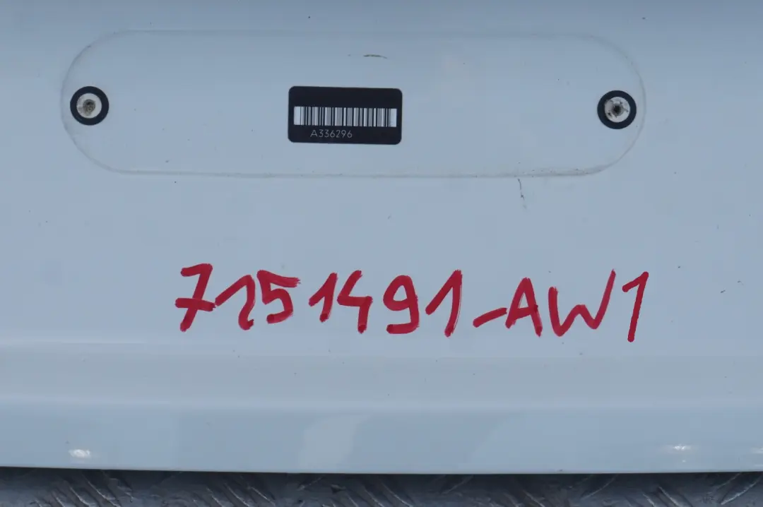 Trunk Lid Tailgate Boot Lid Alpinweiss 3 Alpine White - 300 to BMW 3 Series E90 1 with Part number 7151491 BMW 3 Series E90 1 Trunk Lid Tailgate Boot Lid Alpinweiss 3 Alpine White - 300 - SKU 7151491-AW1 - Part number 7151491