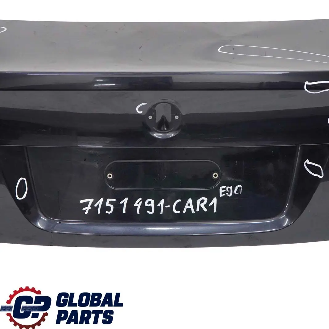 Klapa tylna bagażnika Carbonschwarz do BMW E90 o numerze 7151491 BMW E90 Klapa tylna bagażnika Carbonschwarz - SKU 7151491-CAR1 - Numer Części 7151491