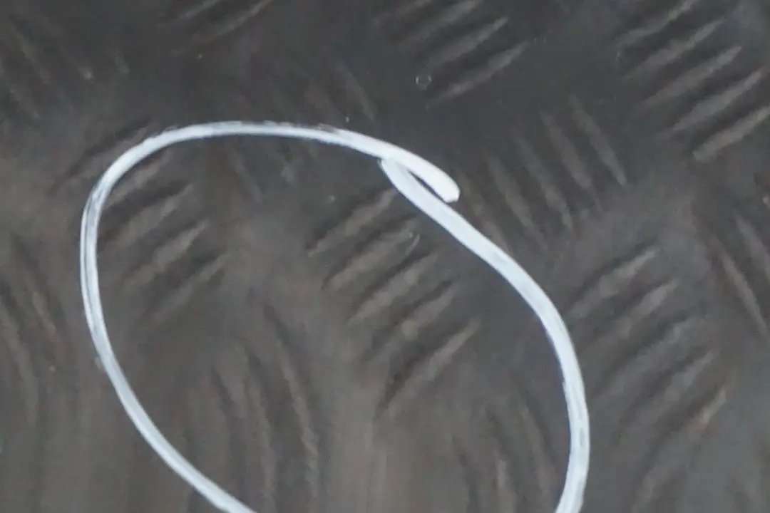 Klapa tylna tył bagażnika schwarz II 668 do BMW E90 o numerze 7151491 BMW E90 Klapa tylna tył bagażnika schwarz II 668 - SKU 7151491-SCH7 - Numer Części 7151491