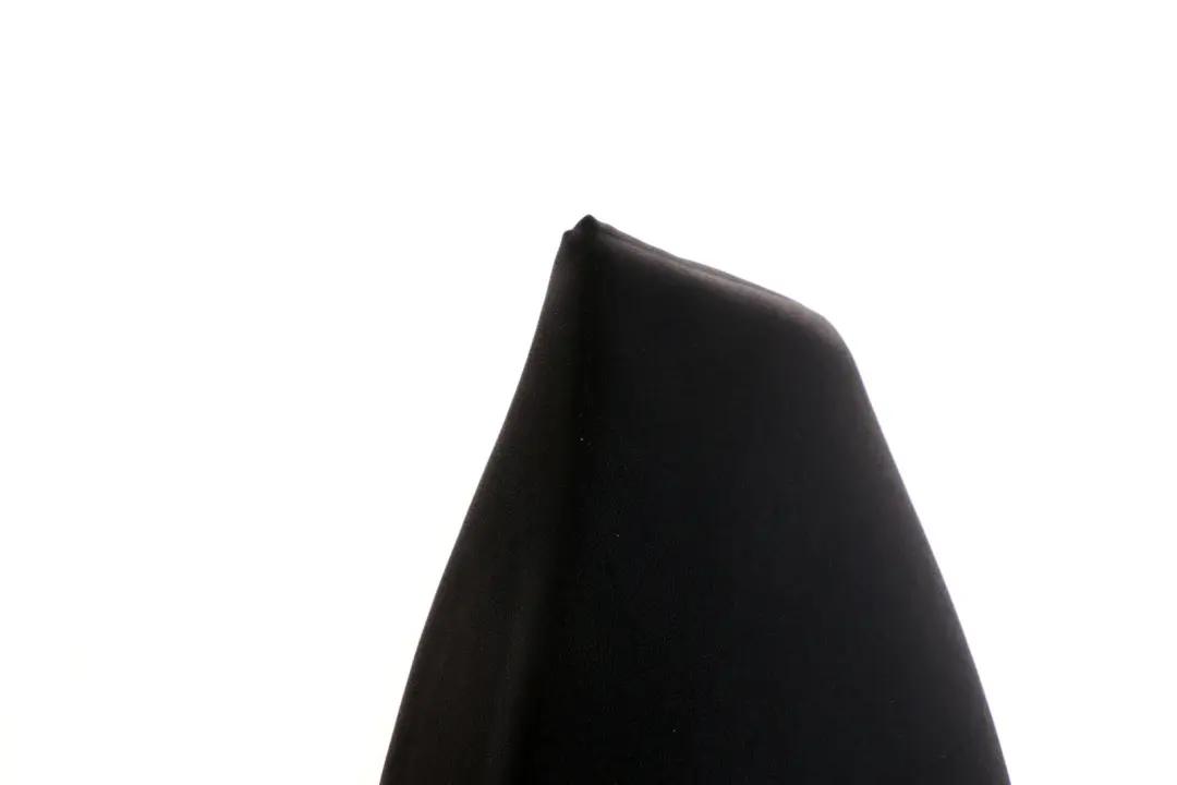 Kanapa Tył Boczek Lewy Materiał do BMW E87 o numerze 7151661 BMW E87 Kanapa Tył Boczek Lewy Materiał - SKU 7151661 - Numer Części 7151661