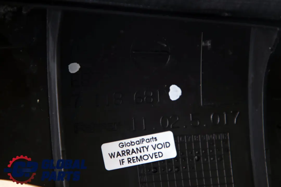 BMW E87 Boczek Kanapy Lewy Tył Skóra Beżowa - SKU 7151673 - Numer Części 7151673