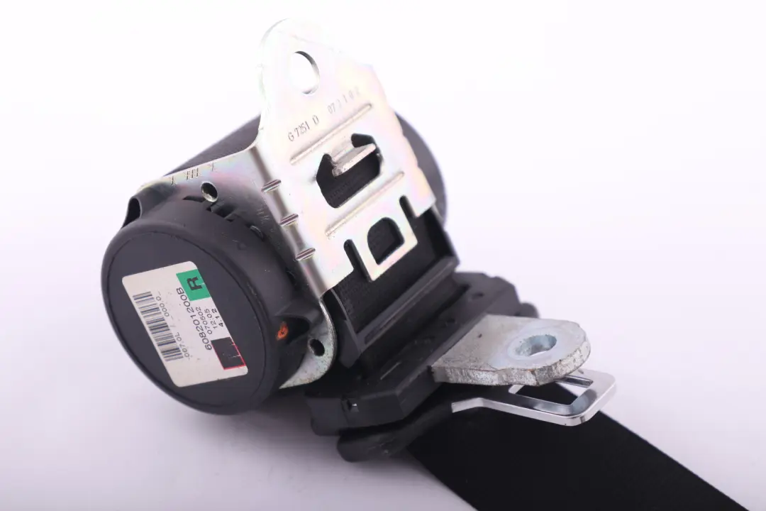 BMW E93 Oberer Sicherheitsgurt Hinten Rechts Schwarz - SKU 7151684 - Teilenummer 7151684