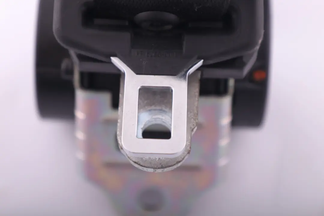 Upper Seat Belt Rear Right O/S Black to BMW E93 with Part number 7151684 BMW E93 Upper Seat Belt Rear Right O/S Black - SKU 7151684 - Part number 7151684