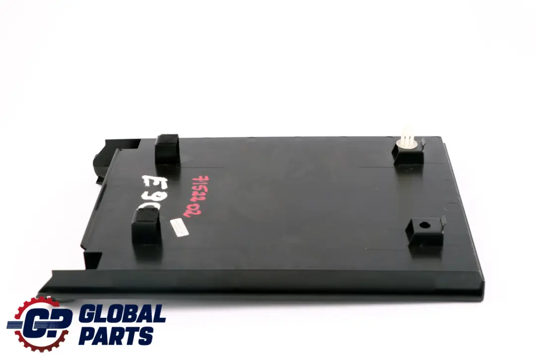 BMW E90 Cover Rear Armrest Centre Black - SKU 7152202 - Part number 9137391