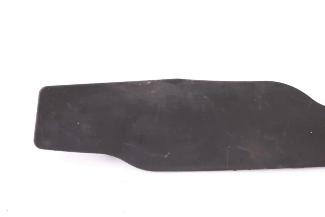 Osłona Obudowa Klapy Silnika Lewa do MINI R50 R53 o numerze 7152231 MINI R50 R53 Osłona Obudowa Klapy Silnika Lewa - SKU 7152231 - Numer Części 7152231