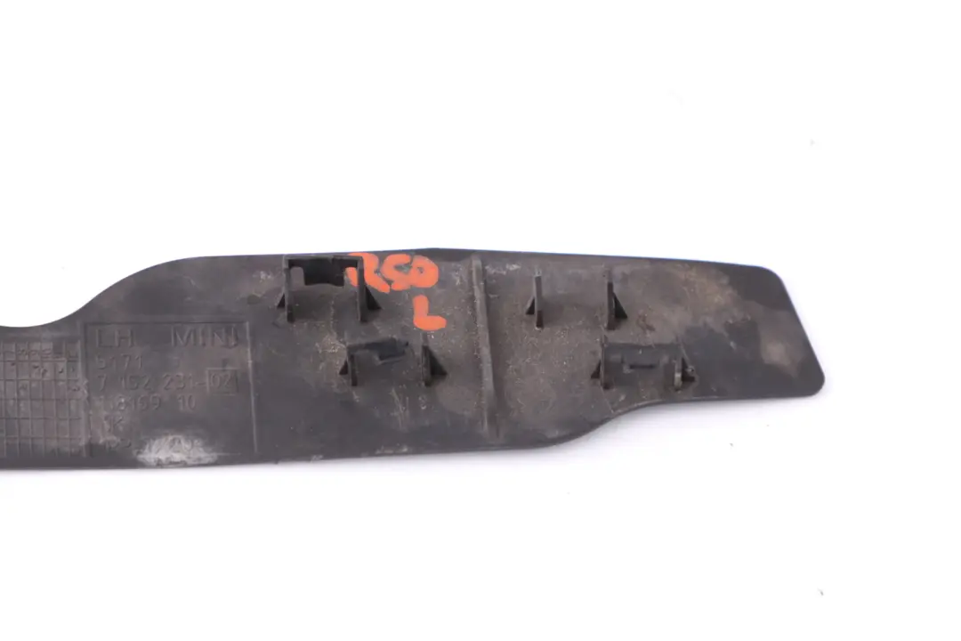 MINI Cooper R50 R52 R53 Garniture De Capot Avant Gauche - SKU 7152231 - Numéro de pièce 7152231