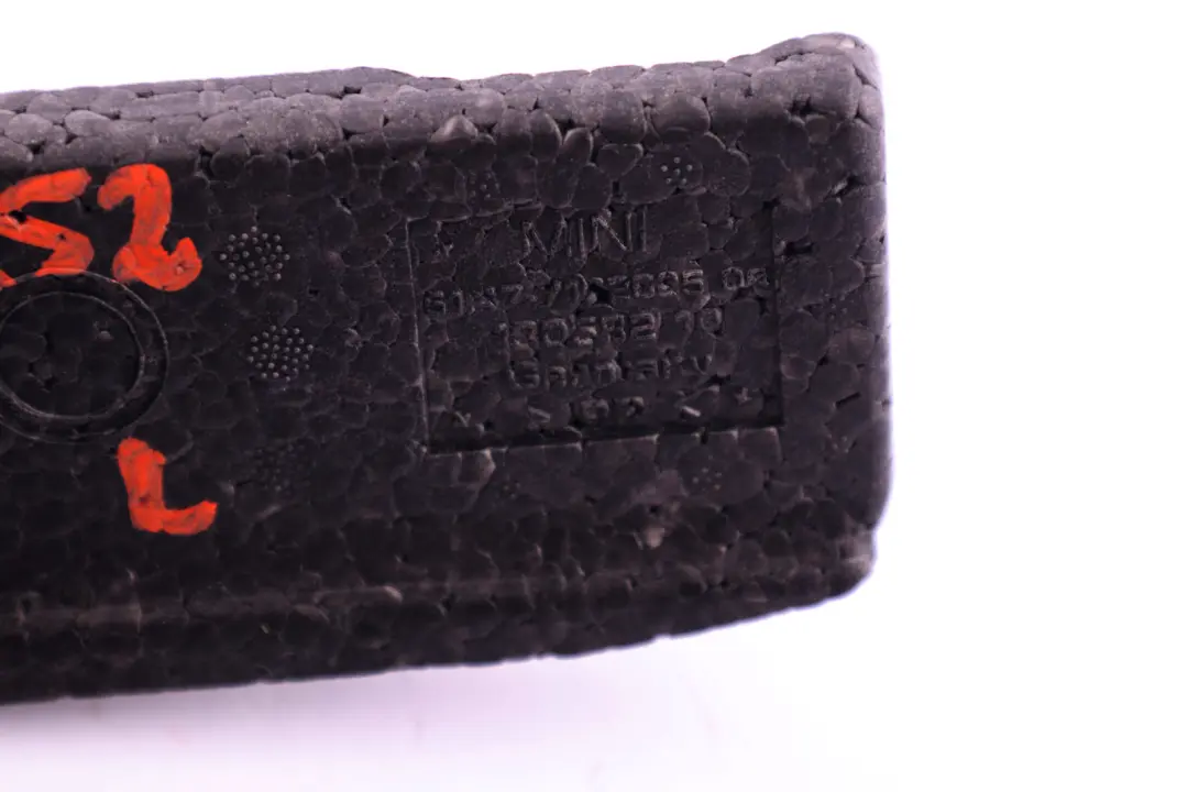 Mousse Utiliser Coffre Deposants Rumble A Gauche pour Mini Cabriolet R52 à propos du numéro de pièce 7152625 Mini Cabriolet R52 Mousse Utiliser Coffre Deposants Rumble A Gauche - SKU 7152625 - Numéro de pièce 7152625