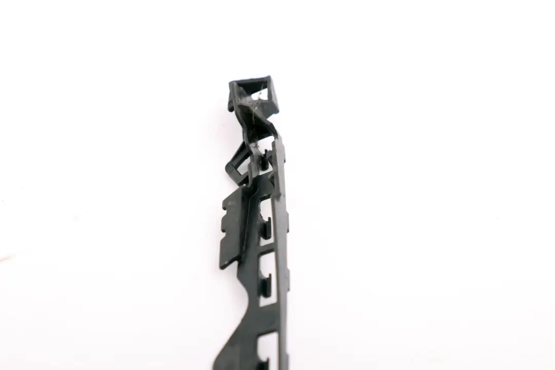 Dichtung Scheinwerfer Leuchte vorne links 6311 für BMW 1 er E87 mit Teilenummer 63117152801 BMW 1 er E87 Dichtung Scheinwerfer Leuchte vorne links 6311 - SKU 7152801 - Teilenummer 63117152801