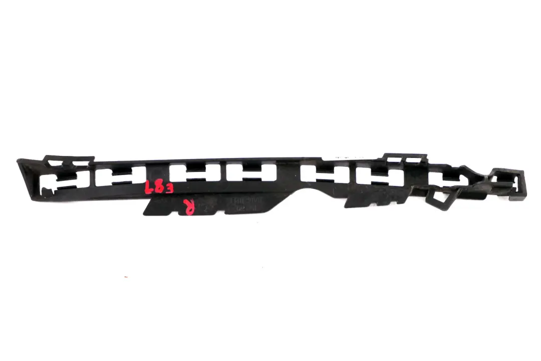 BMW E87 Uszczelka reflektora prawa - SKU 7152802 - Numer Części 7152802