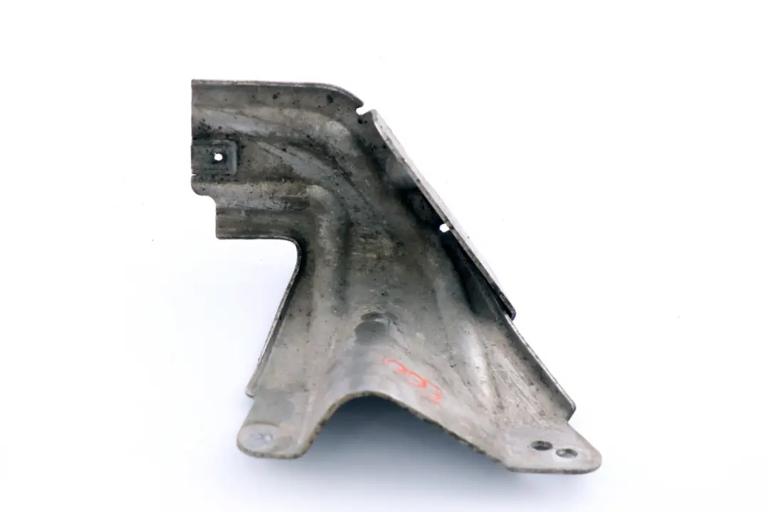 Staffa Copertura Passaruota Condotto Aria Anteriore Sinistro per BMW E60 con numero di parte 7152819 BMW E60 Staffa Copertura Passaruota Condotto Aria Anteriore Sinistro - SKU 7152819 - Numero di parte 7152819