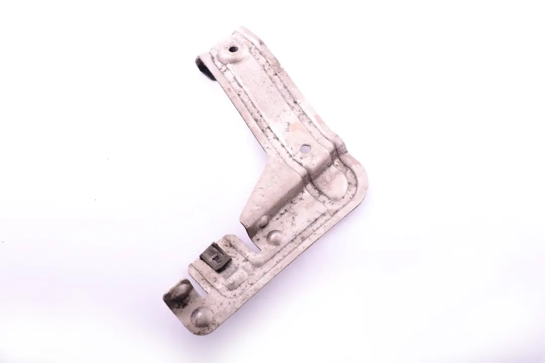 BMW 5 Series E60 E61 E63 E64 Bracket underfloor panelling left N/S - SKU 7152821 - Part number 51717152821