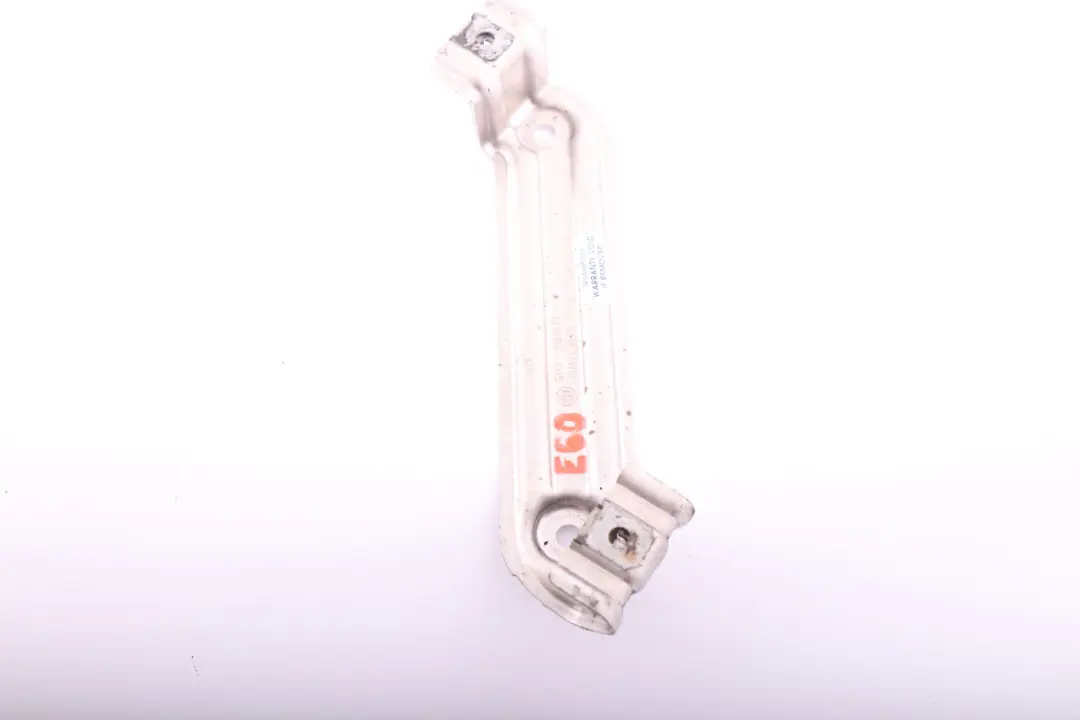 Support Panneaux de Sol Droite 7152823 pour BMW 5 E61 LCI E60 E63 E64 à propos du numéro de pièce 7152822 BMW 5 E61 LCI E60 E63 E64 Support Panneaux de Sol Droite 7152823 - SKU 7152822 - Numéro de pièce 7152822