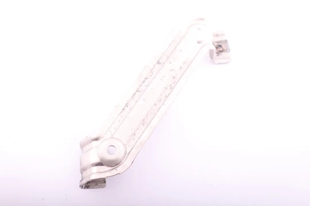 Soporte Bajo Suelo Panel Derecho para BMW E61 LCI E60 E63 E64 con número de pieza 7152822 BMW E61 LCI E60 E63 E64 Soporte Bajo Suelo Panel Derecho - SKU 7152822 - Número de pieza 7152822