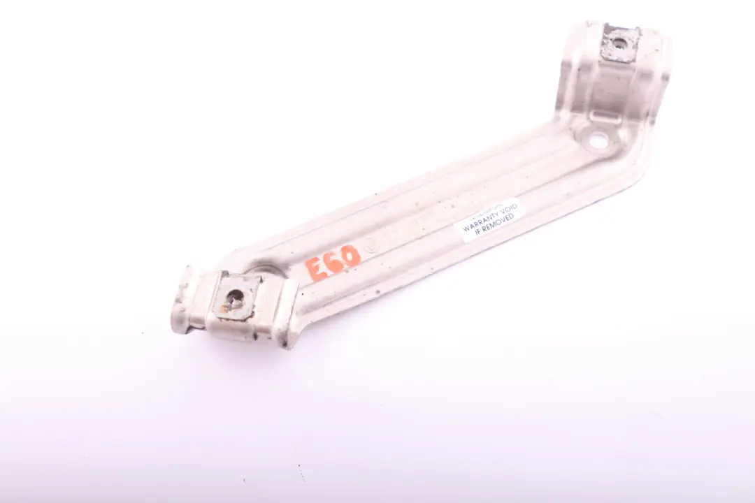 Bracket Underfloor Panelling Right O/S to BMW 5 Series E61 LCI E60 E63 E64 with Part number 7152822 BMW 5 Series E61 LCI E60 E63 E64 Bracket Underfloor Panelling Right O/S - SKU 7152822 - Part number 7152822