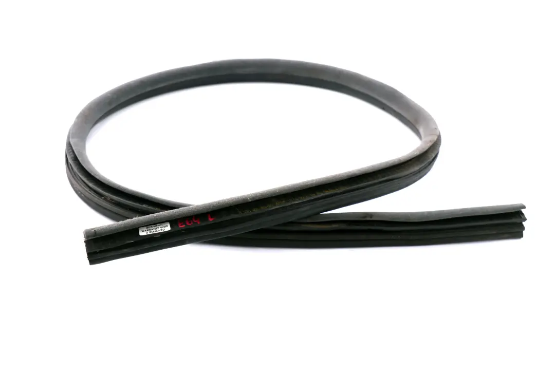 BMW E64 E64N LCI Joint D'Étanchéité De Porte Gauche Gris - SKU 7153457 - Numéro de pièce 7153457