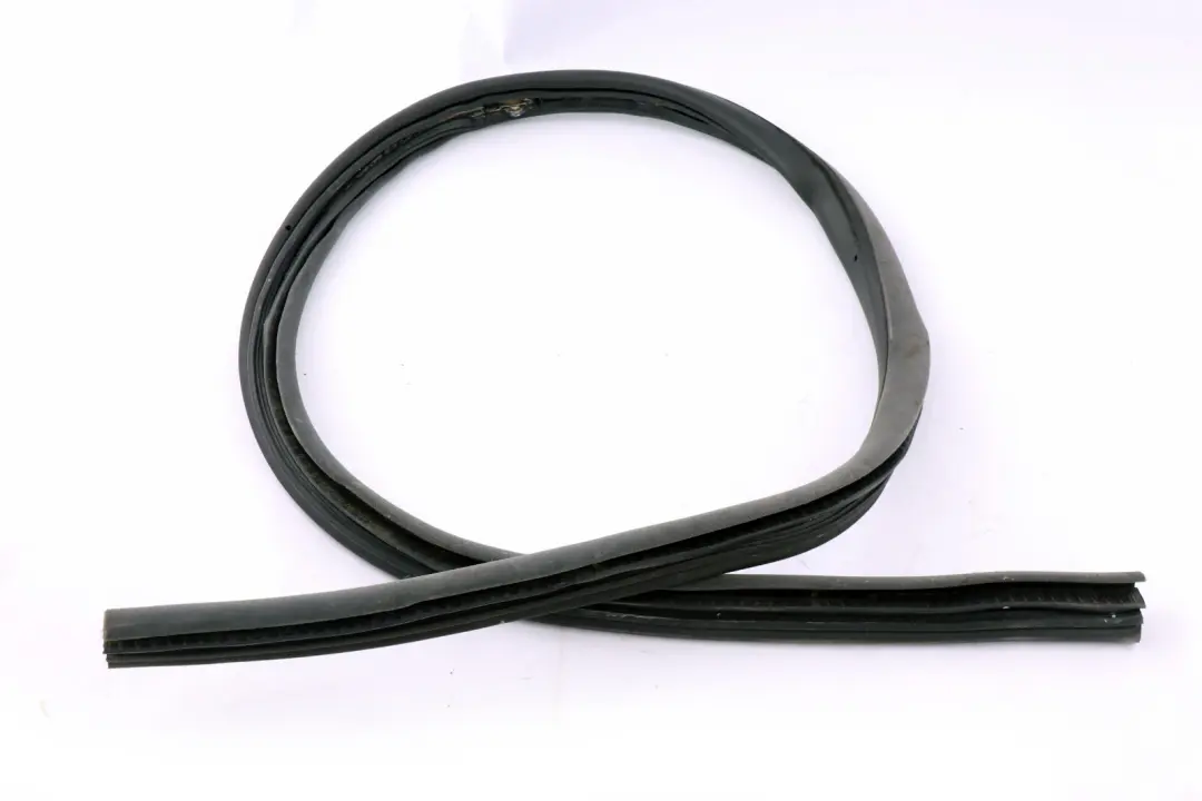 BMW 6 Series E64 E64N LCI Door Weatherstrip Strip Seal Gasket Right O/S Grey - SKU 7153458 - Part number 7153458
