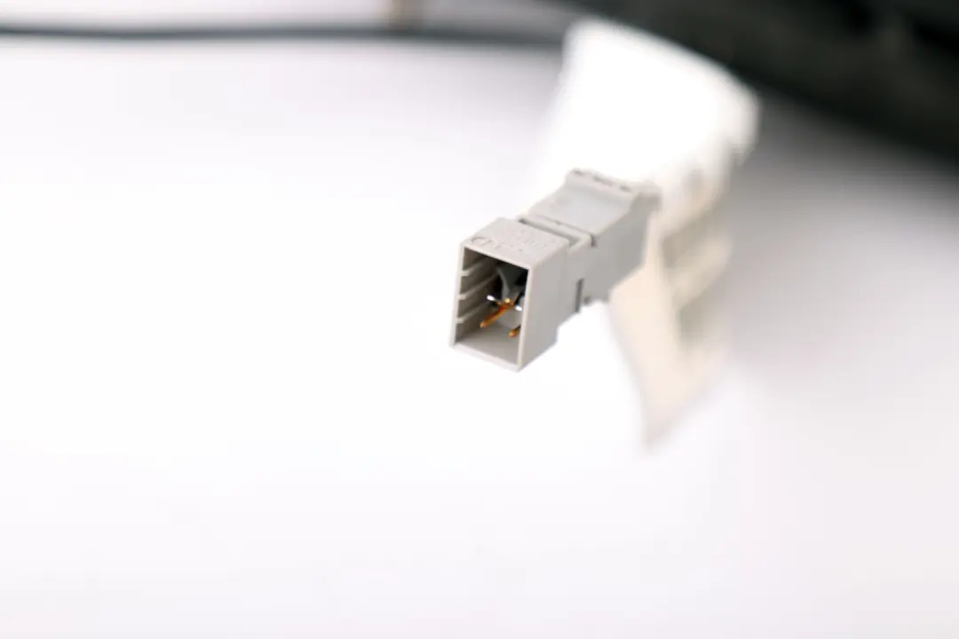 Module D'Air De Siège Avant Gauche Côté Passager Noir pour BMW E90 E91 à propos du numéro de pièce 7153619 BMW E90 E91 Module D'Air De Siège Avant Gauche Côté Passager Noir - SKU 7153619 - Numéro de pièce 7153619