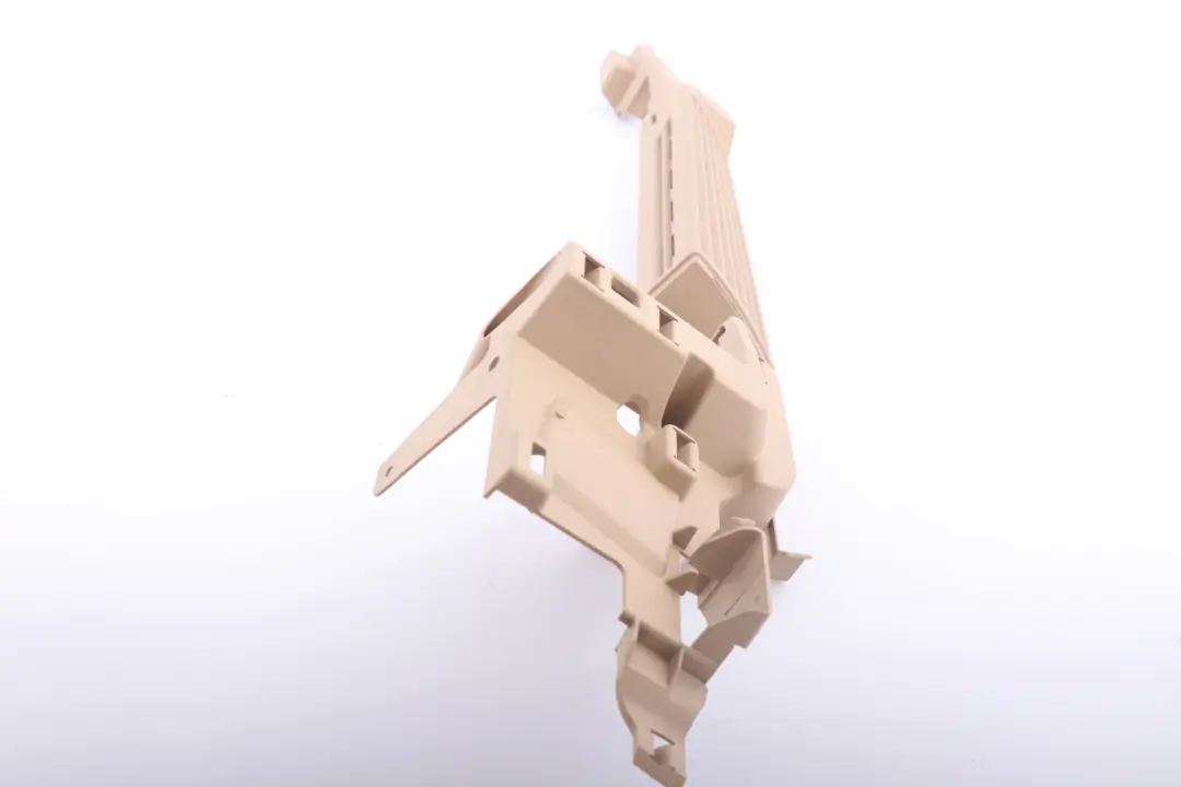 Embellecedor BMW E91 Cubremaletero Izquierdo Maletero Beige 7068909 para con número de pieza 7153711 Embellecedor BMW E91 Cubremaletero Izquierdo Maletero Beige 7068909 - SKU 7153711 - Número de pieza 7153711