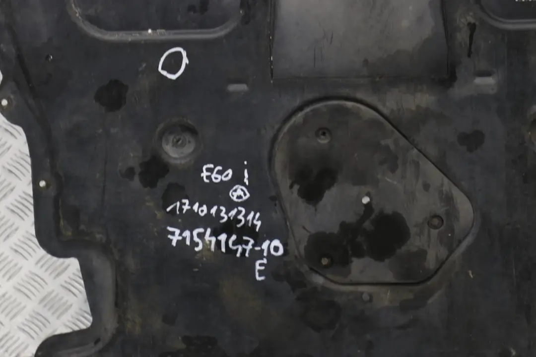 Underfloor Coating Centre Chassis Cover to BMW 5 Series E60 E61 10 with Part number 7154147 BMW 5 Series E60 E61 10 Underfloor Coating Centre Chassis Cover - SKU 7154147-10 - Part number 7154147