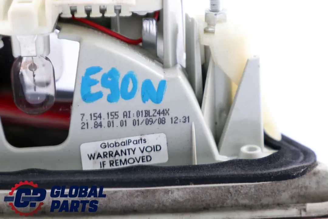 Lampa Bagażnika Lewa Lewy Tył do BMW E90 LCI o numerze 7289427 BMW E90 LCI Lampa Bagażnika Lewa Lewy Tył - SKU 7154155 - Numer Części 7289427