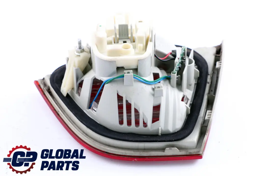 Lamp Light In Trunk Lid Left N/S to BMW 3 Series E90N LCI Rear with Part number 7289427 BMW 3 Series E90N LCI Rear Lamp Light In Trunk Lid Left N/S - SKU 7154155 - Part number 7289427