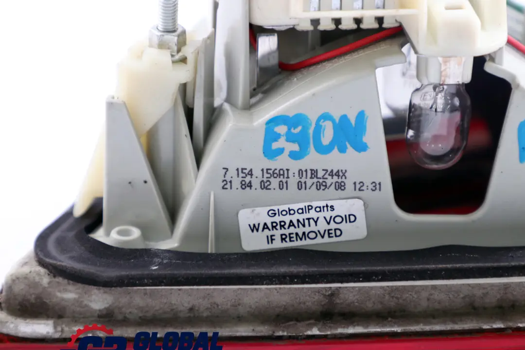 BMW E90 LCI Lampada Posteriore Nel Coperchio Bagagliaio Destra 7289428 - SKU 7154156 - Numero di parte 7154156