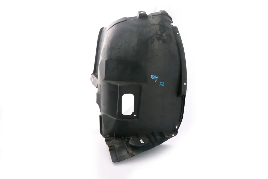 Copertura Passaruota Inferiore Sinistro per BMW E92 E93 con numero di parte 7154415 BMW E92 E93 Copertura Passaruota Inferiore Sinistro - SKU 7154415 - Numero di parte 7154415