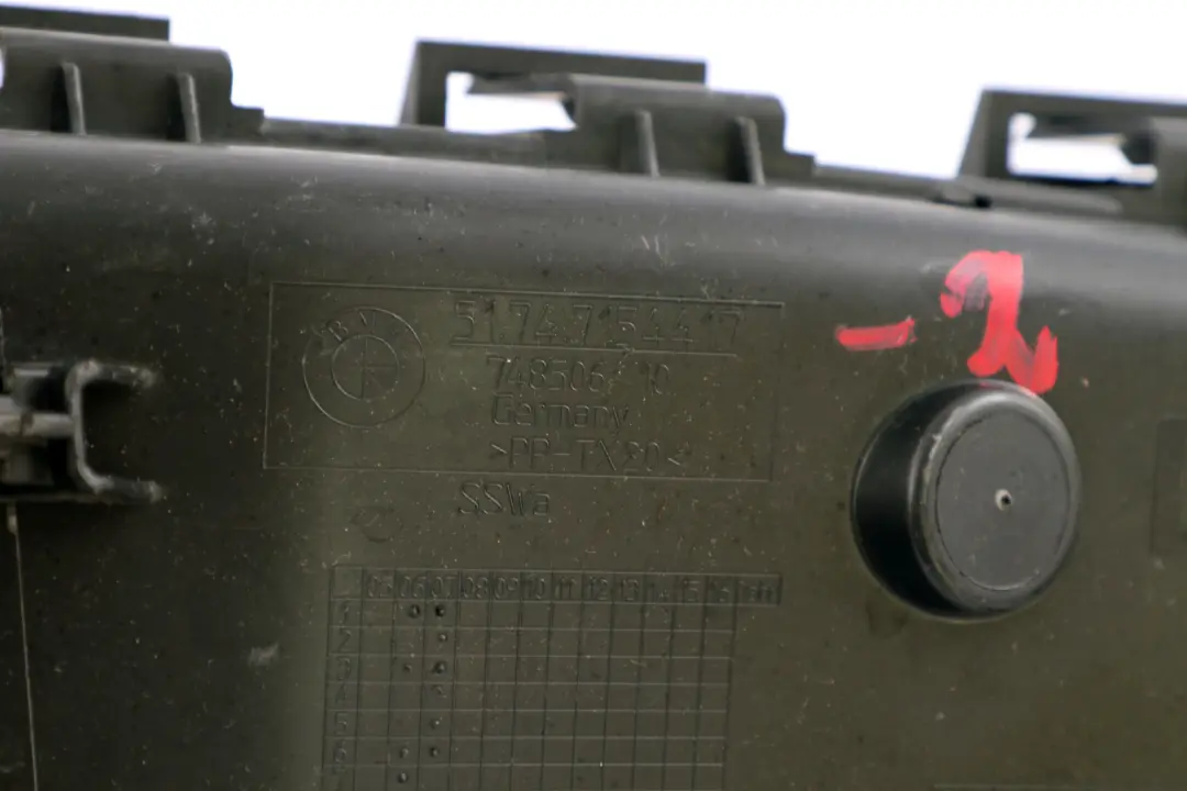 Front Left Brake Air Vent Duct N/S to BMW 3 Series E92 E93 with Part number 7154417 BMW 3 Series E92 E93 Front Left Brake Air Vent Duct N/S - SKU 7154417-2 - Part number 7154417