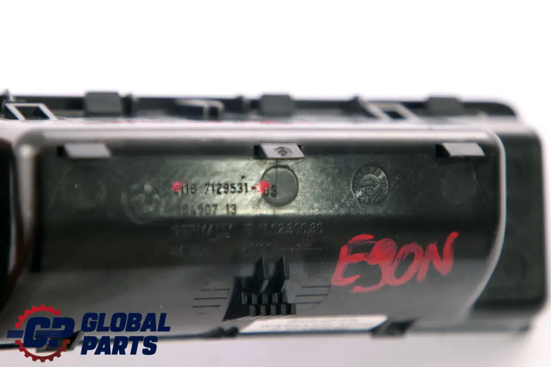 BMW Série 3 E90 E91 Console Centrale Arrière Noir 7129531 - SKU 7154481 - Numéro de pièce 7154481
