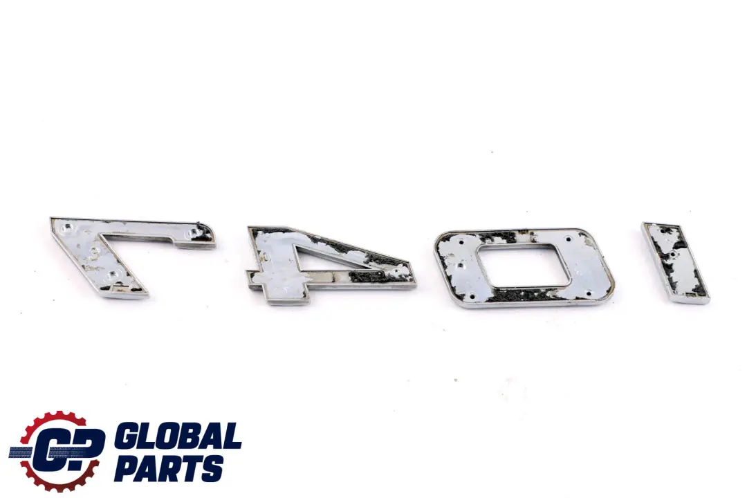 Napis Logo Emblemat Bagażnika 740i do BMW E65 o numerze 7154497 BMW E65 Napis Logo Emblemat Bagażnika 740i - SKU 7154497 - Numer Części 7154497