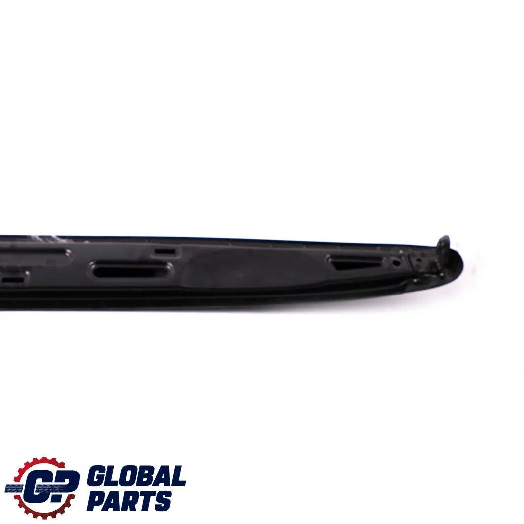 Arriere Spoiler de Toit Noir Support pour Mini Cooper Cabriolet R52 à propos du numéro de pièce 7154503 Mini Cooper Cabriolet R52 Arriere Spoiler de Toit Noir Support - SKU 7154503-1 - Numéro de pièce 7154503