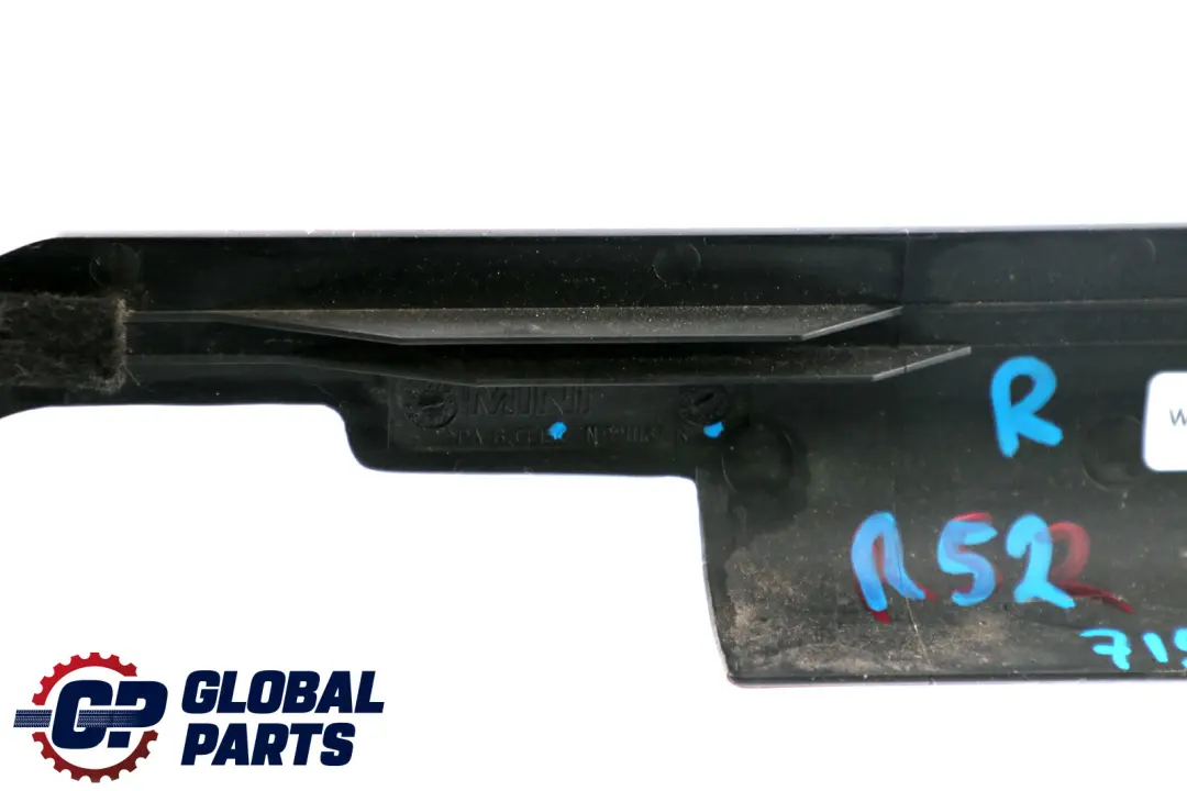 Revetement Arriere Droite Noir 5434 pour Mini Cooper R52 à propos du numéro de pièce 7154512 Mini Cooper R52 Revetement Arriere Droite Noir 5434 - SKU 7154512 - Numéro de pièce 7154512