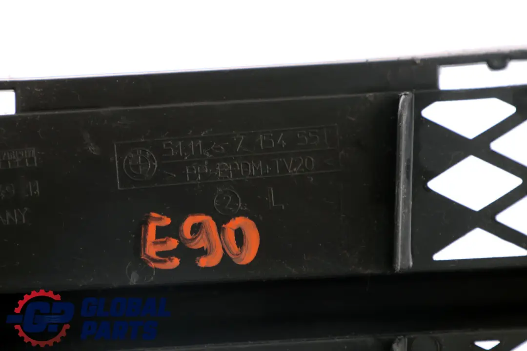 BMW E90 E91 Atrapa Kratka Zderzaka Przód Lewo - SKU 7154551 - Numer Części 7154551