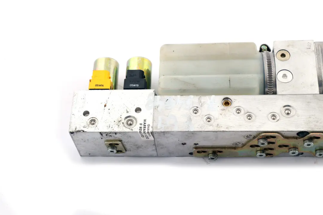 Techo Plegable Unidad Hidráulica Motor Bomba para BMW E64 Convertible con número de pieza 7154648 BMW E64 Convertible Techo Plegable Unidad Hidráulica Motor Bomba - SKU 7154648 - Número de pieza 7154648