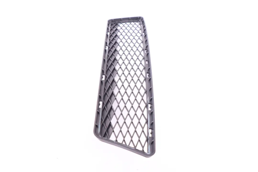 BMW E92 E93 Rejilla Central Parachoques Delantero Moldura Ventilación - SKU 7154714 - Número de pieza 7154714